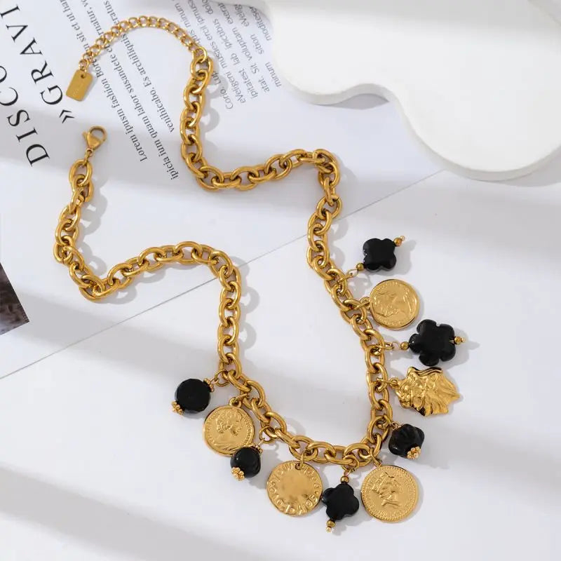 Collier empire